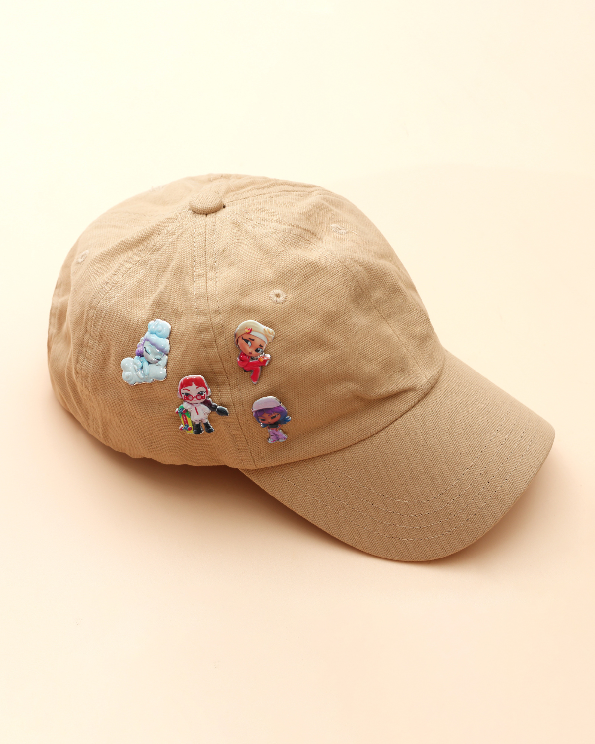 [Not for sale] Blood Period Squad Kit (1 Pouch + 1 Random Pins)